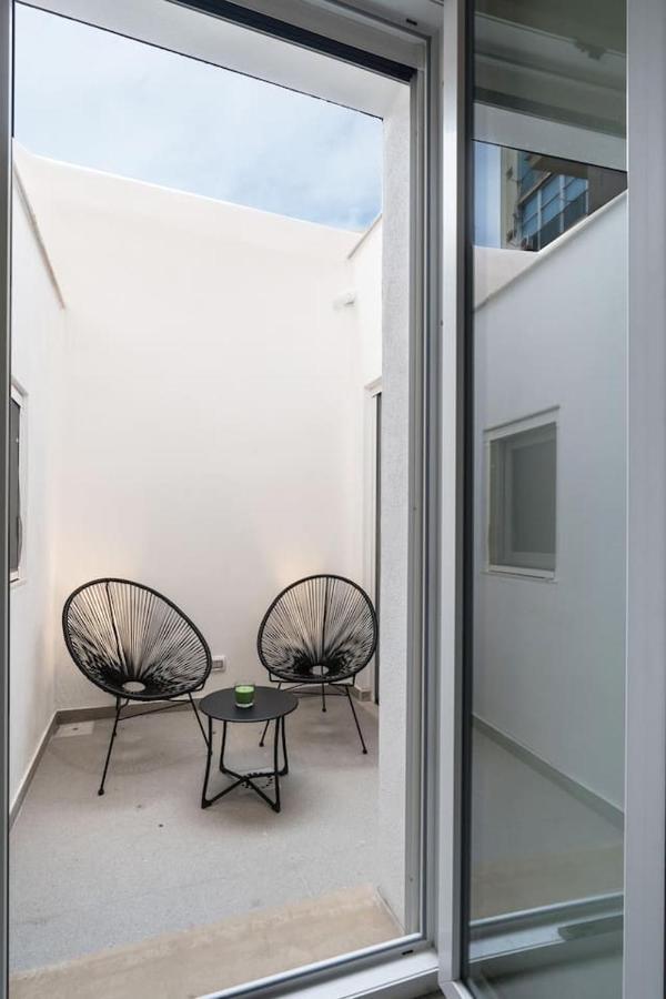 B&B Boutique Loft Bari Bagian luar foto