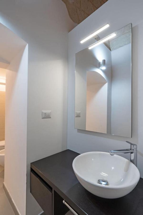 B&B Boutique Loft Bari Bagian luar foto
