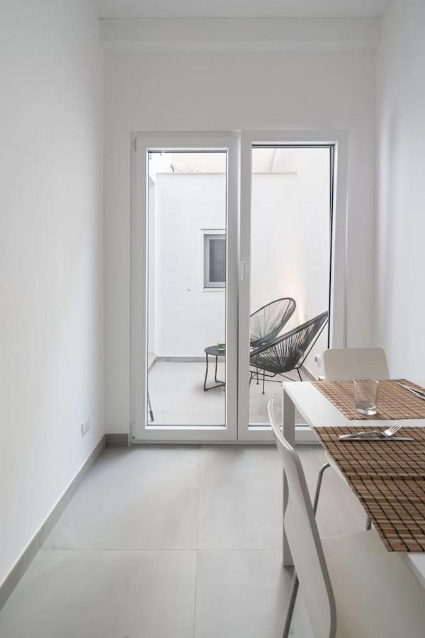 B&B Boutique Loft Bari Bagian luar foto